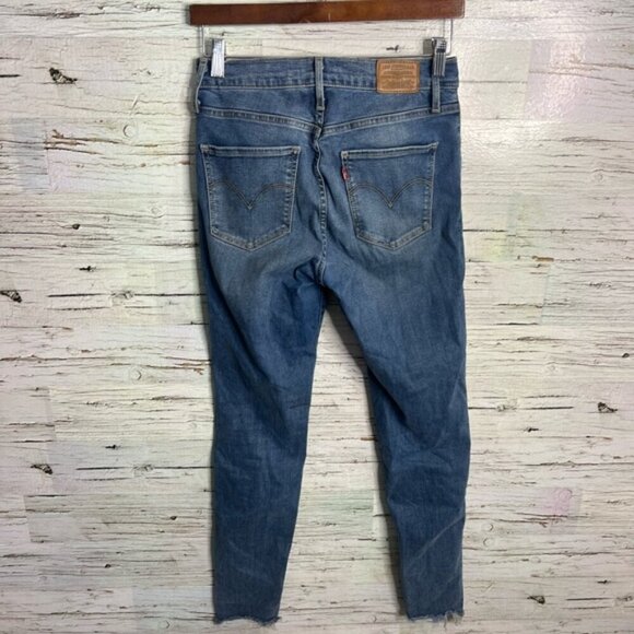 Levi's Blue super Skinny Jeans high rise 720 with Distressed Details - Picture 7 of 7